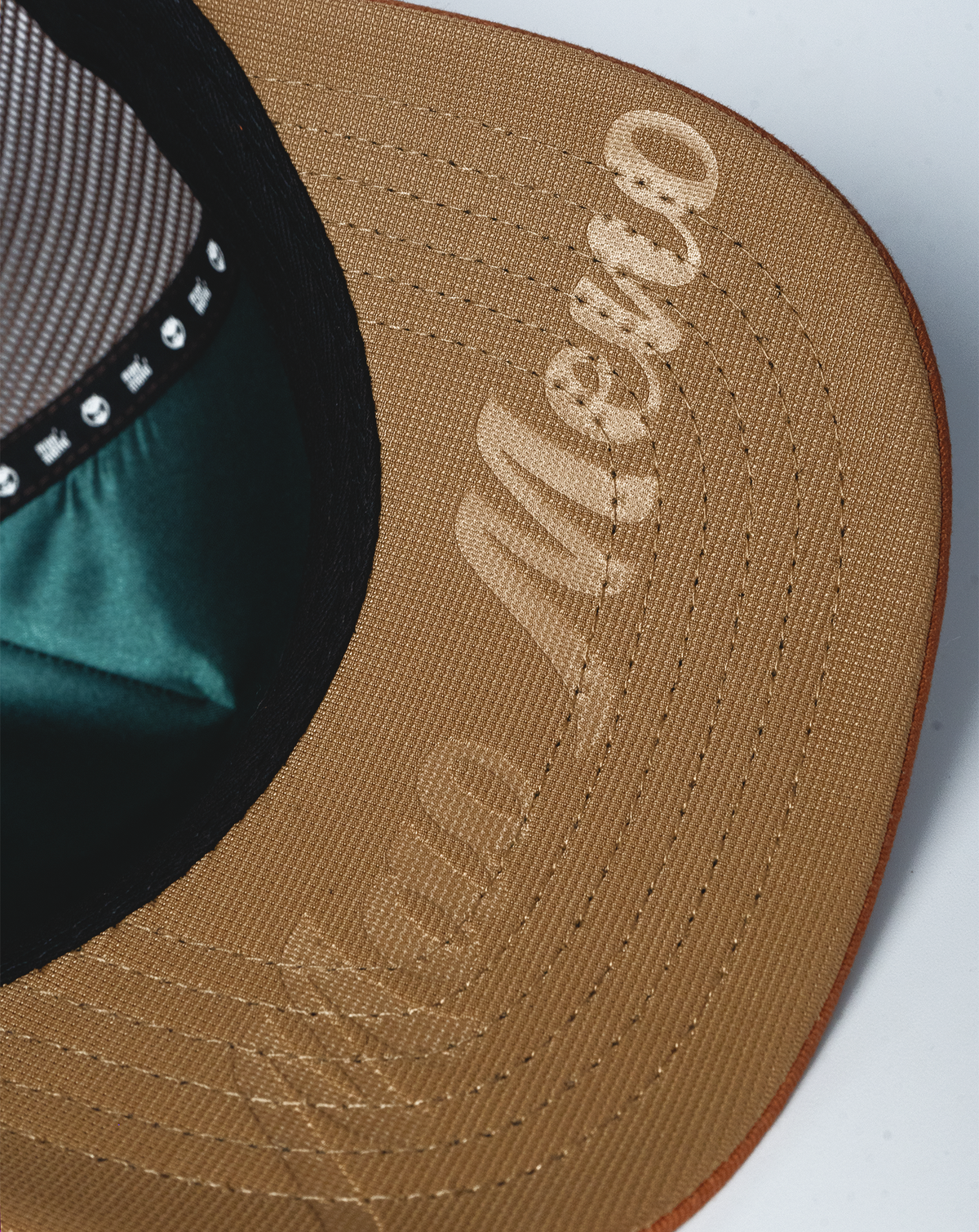 Mao&#39; Meno&#39; - Trucker Hat (Caramel)