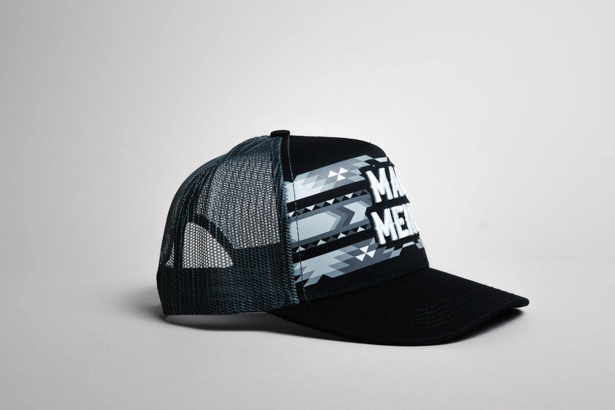 Mao&#39; Meno&#39; Black Tribal Print Cap